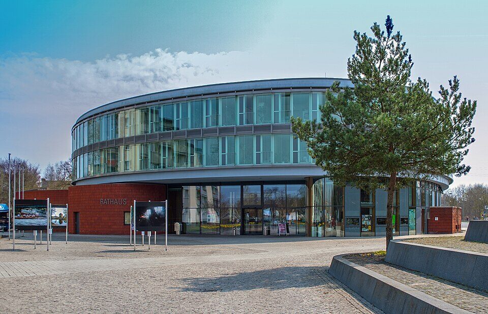 Neues Rathaus, Hennigsdorf