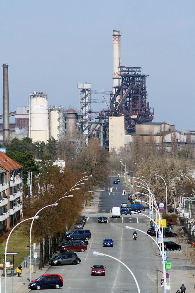 Eisenhüttenstadt Weg zum Hochofen