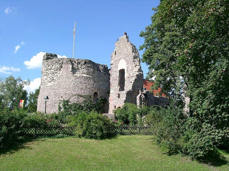 Dreieich Dreieichenhain Burg