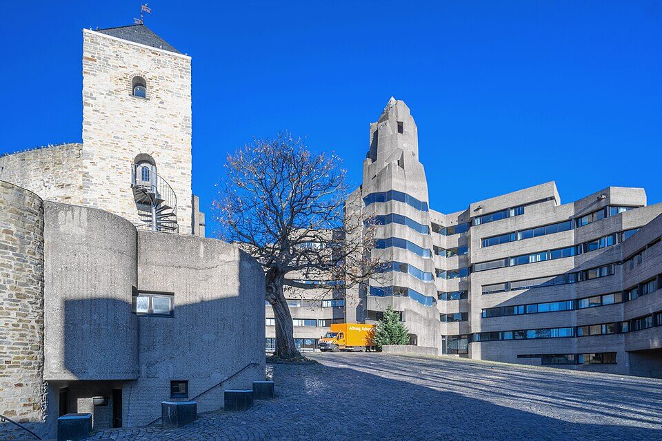 Bensberger Rathaus- -Bergisch Gladbach