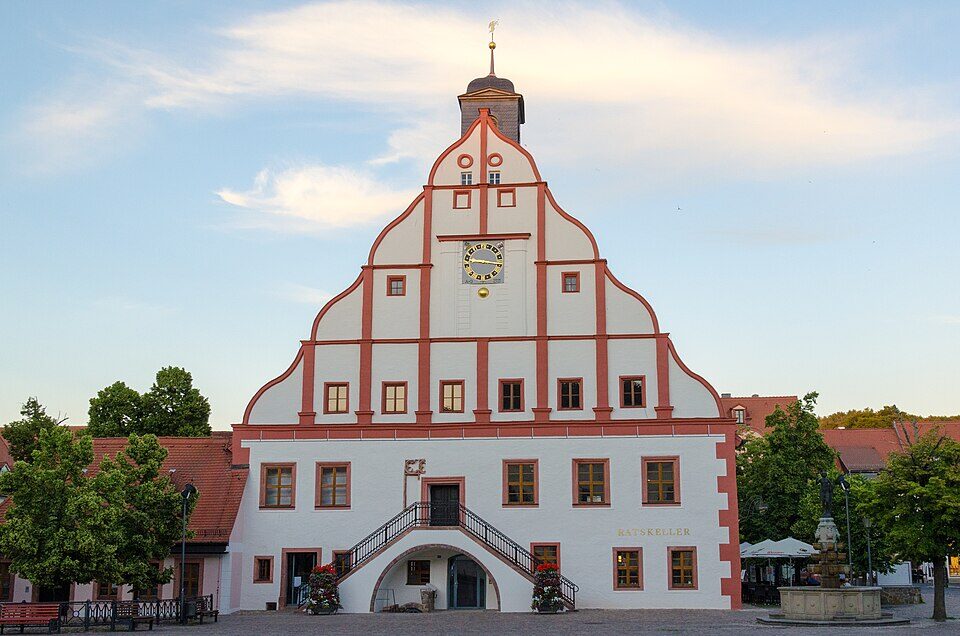 Grimma, Markt, Rathaus-005