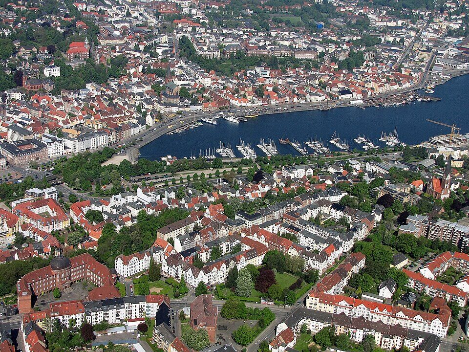 Luftbild Flensburg Schleswig-Holstein Zentrum Stadthafen Foto Wolfgang Pehlemann Steinberg-Ostsee IMG 6187
