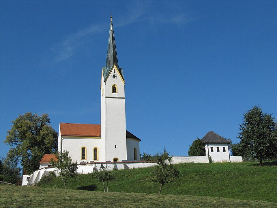 Wallfahrtskirche St. Leonhard in Stephanskirchen