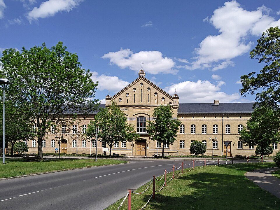 Wriezen Rathaus Taubstummenanstalt