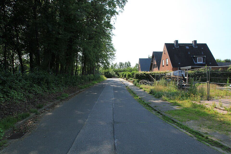 Jakob-Rohwer-Straße + Jüdischer Friedhof 01 ies in Westerrönfeld